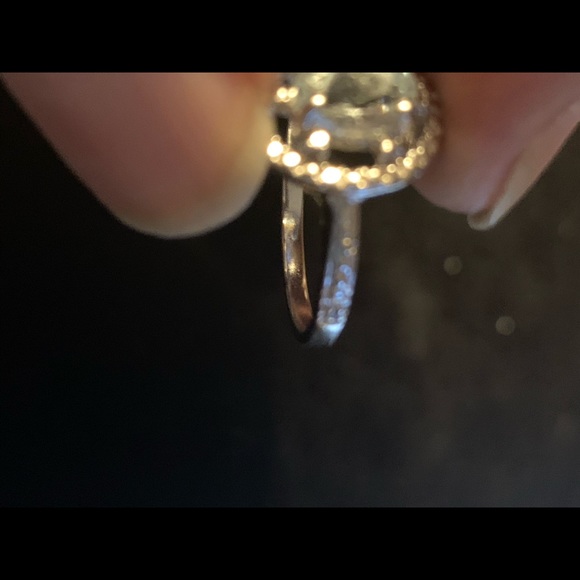 Aquamarine Blue - Picture 4 of 6